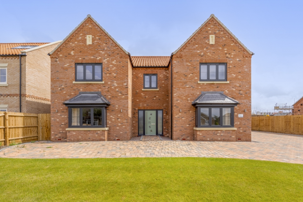 Plot 5 Elm, 